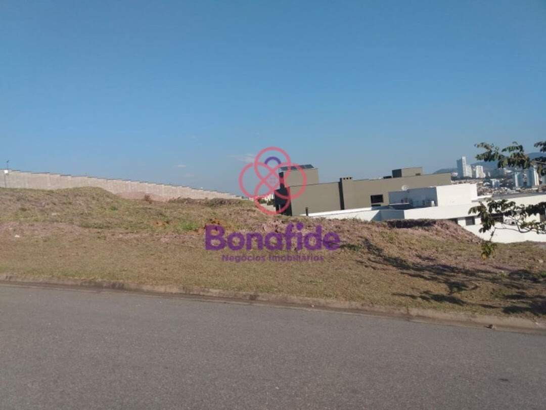 Terreno à venda no Jardim Florestal: 