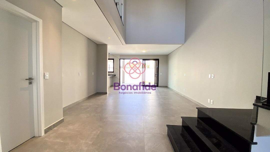 Casa à venda no Loteamento Reserva Ermida: 