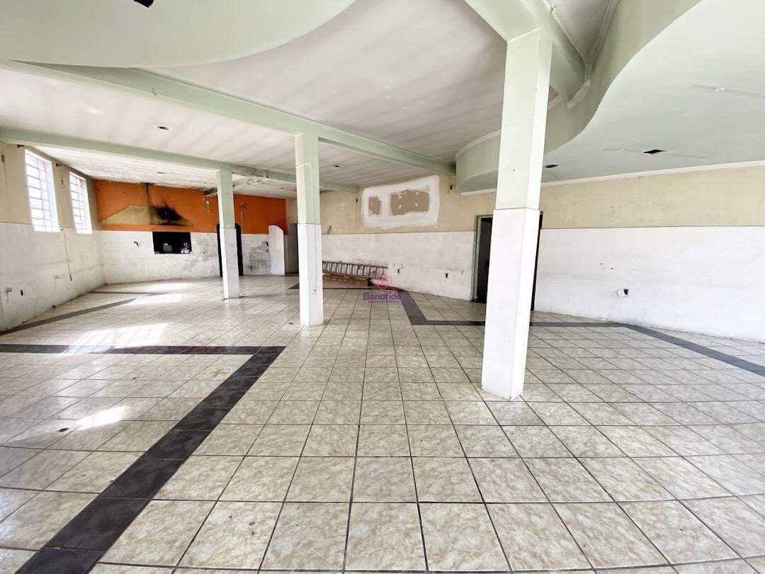 Salão à venda no Centro: 