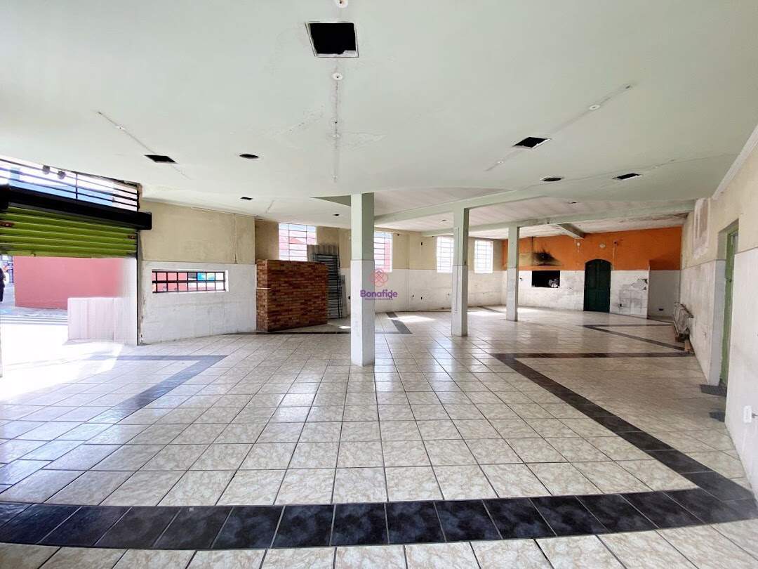 Salão à venda no Centro: 