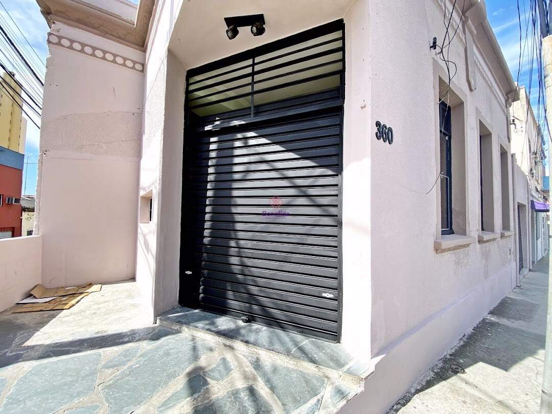 Salão à venda no Centro: 