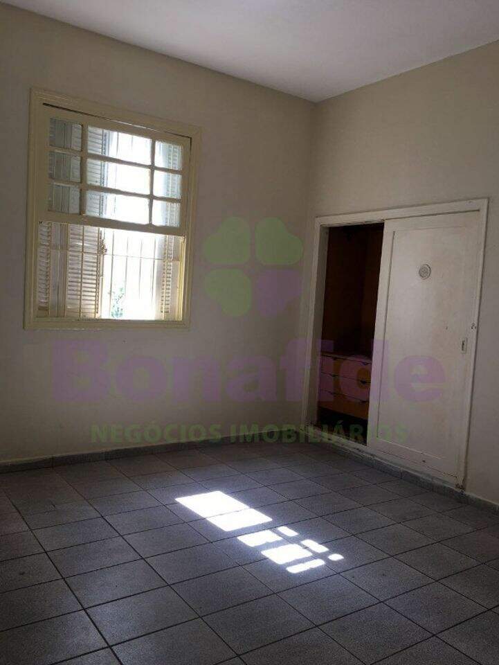 Casa à venda no Chácara Urbana: 