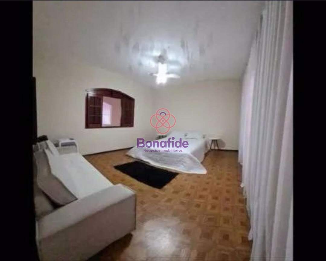 Casa à venda no Jardim das Tulipas: 