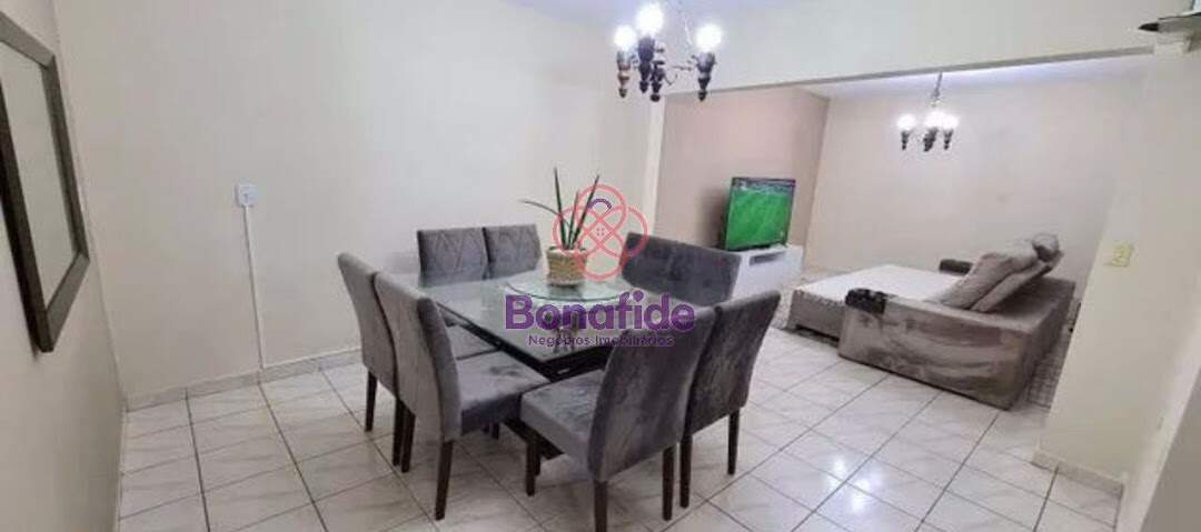 Casa à venda no Jardim das Tulipas: 