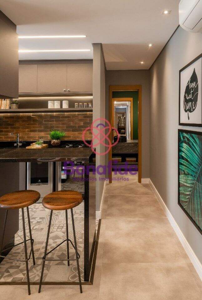 Apartamento à venda no Engordadouro: 