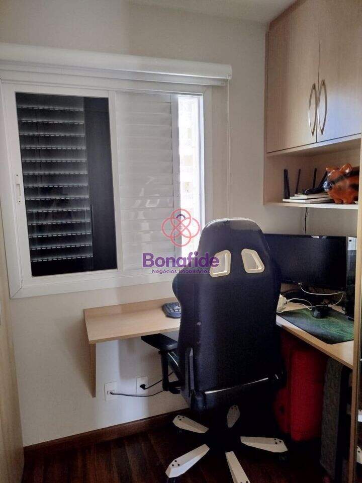 Apartamento à venda no Engordadouro: 