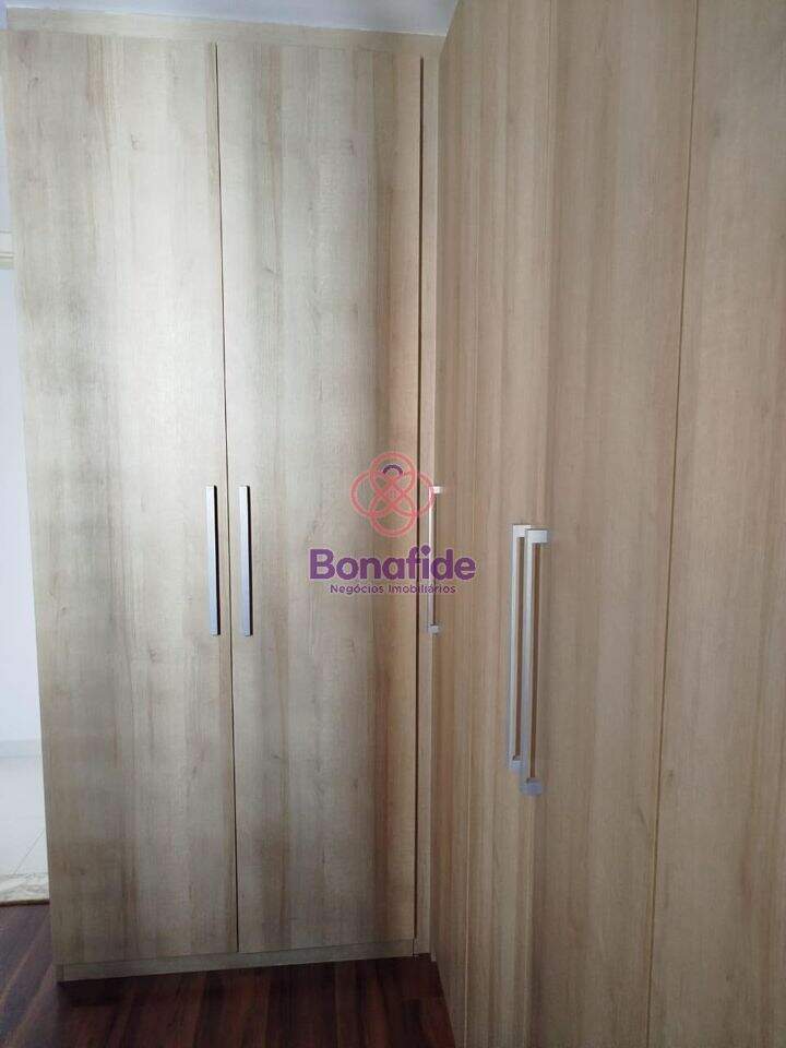 Apartamento à venda no Engordadouro: 