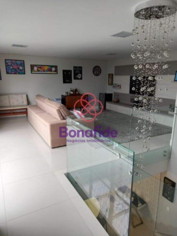 Apartamento à venda no Engordadouro: 