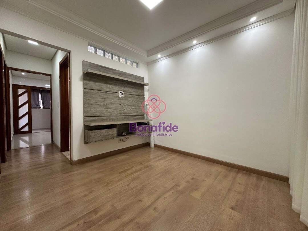 Casa à venda no Jardim Marsola: 