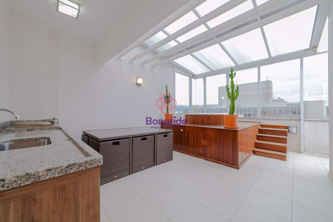 Apartamento à venda no Engordadouro: 