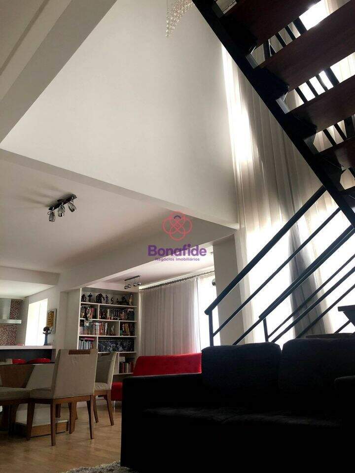 Apartamento à venda no Engordadouro: 