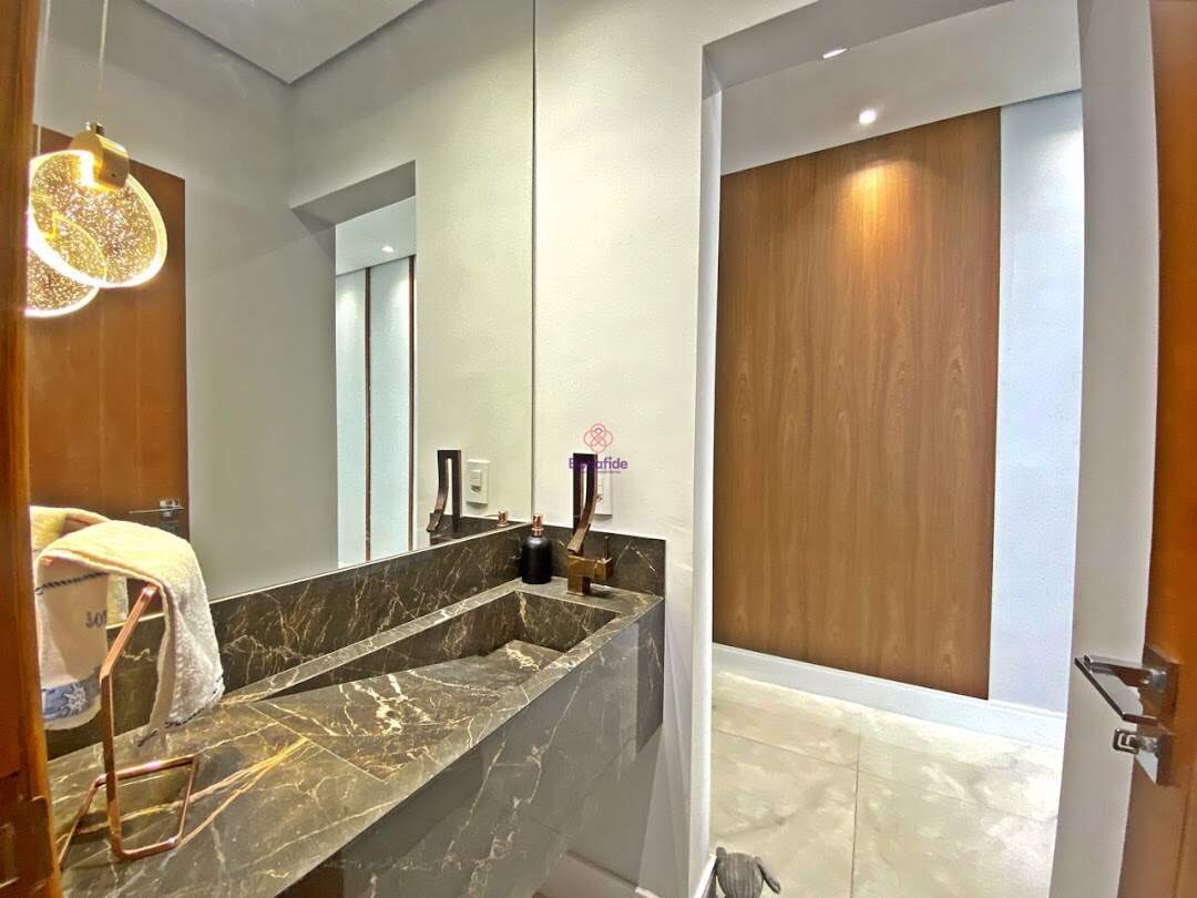 Casa à venda no Jardim Samambaia: 