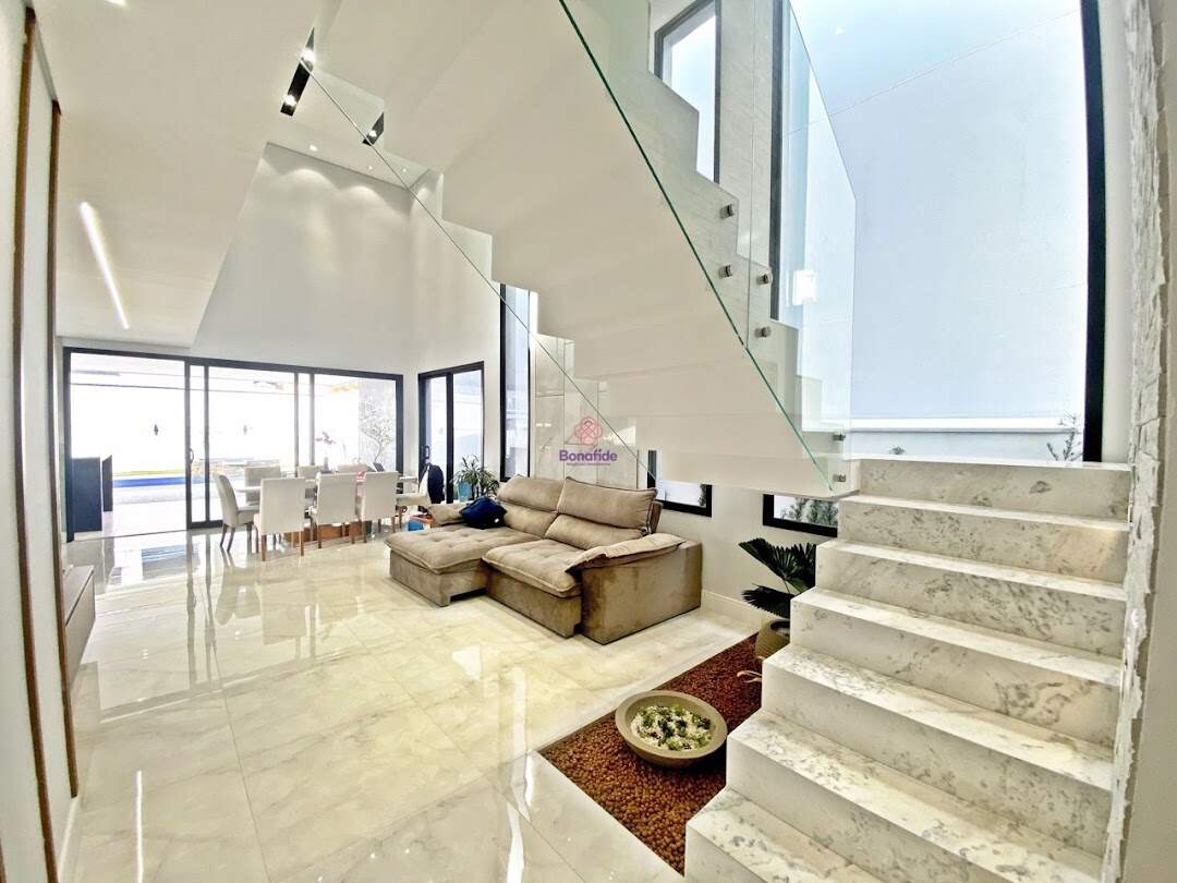 Casa à venda no Jardim Samambaia: 