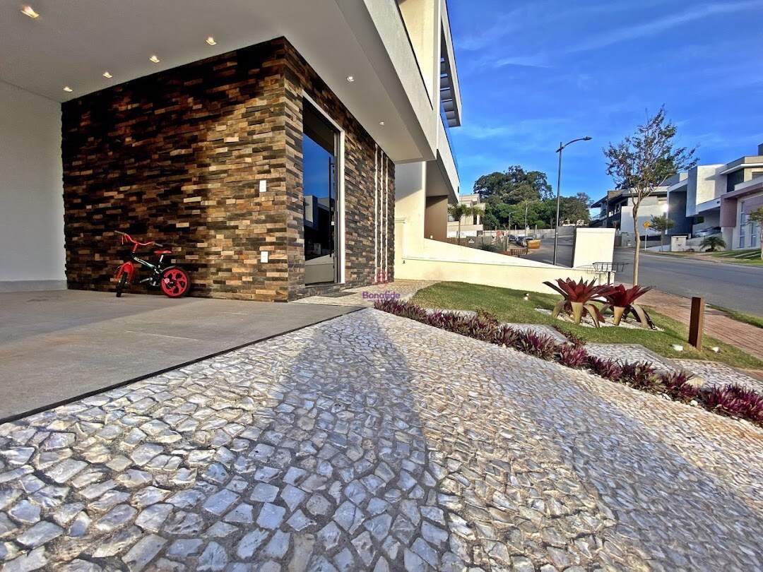 Casa à venda no Jardim Samambaia: 