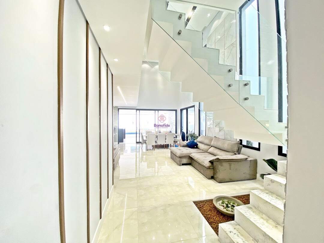 Casa à venda no Jardim Samambaia: 