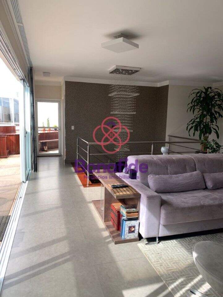 Apartamento à venda no Engordadouro: 