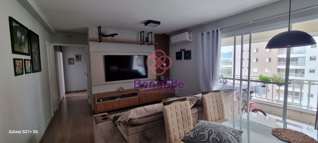 Apartamento à venda no Engordadouro: 