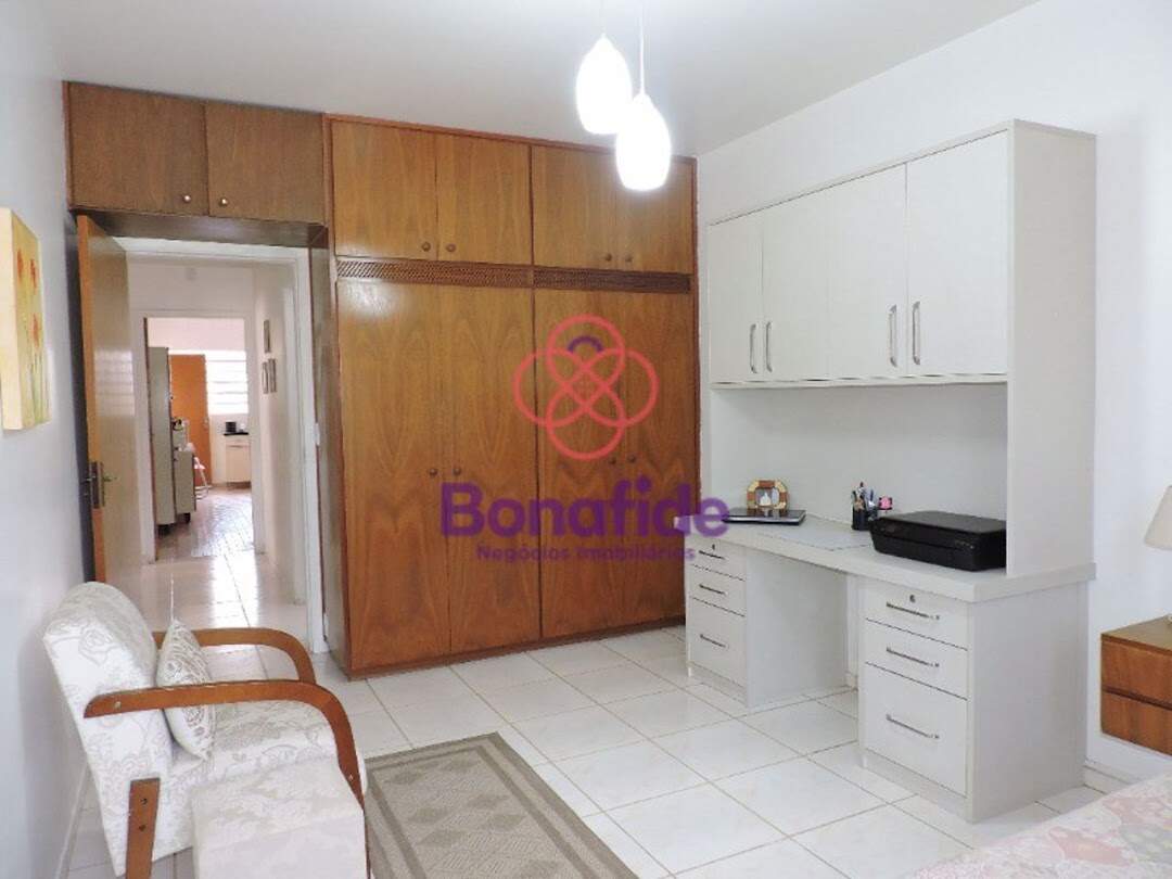 Casa à venda no Vila São João Batista: 