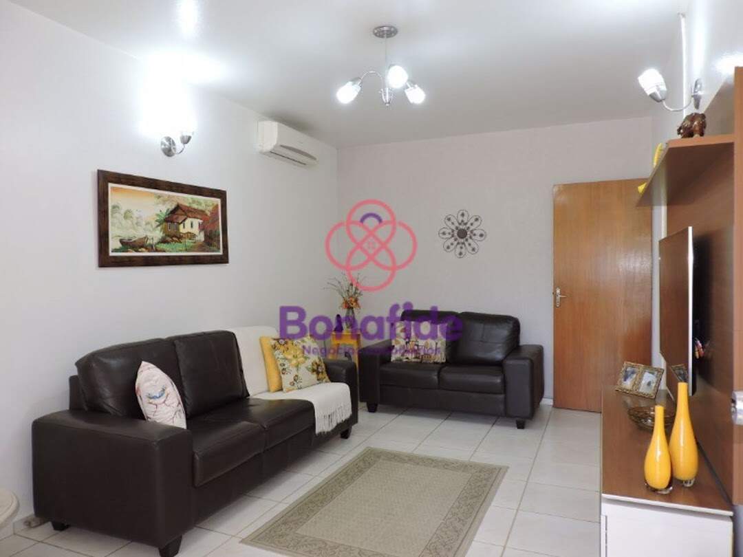 Casa à venda no Vila São João Batista: 