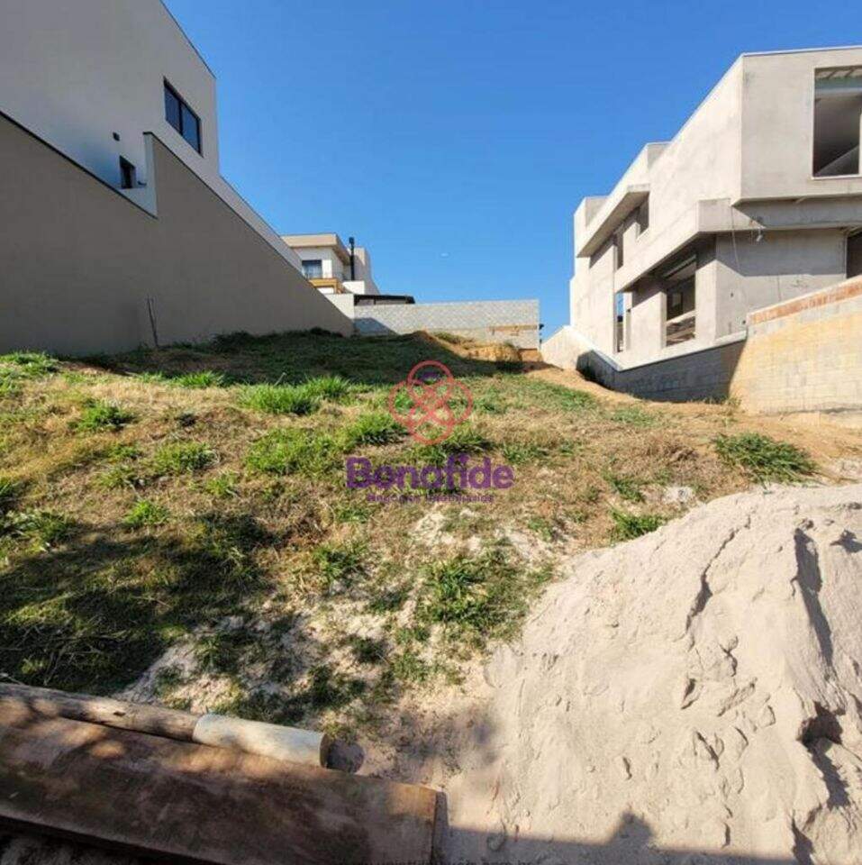 Terreno à venda no Jardim Novo Mundo: 