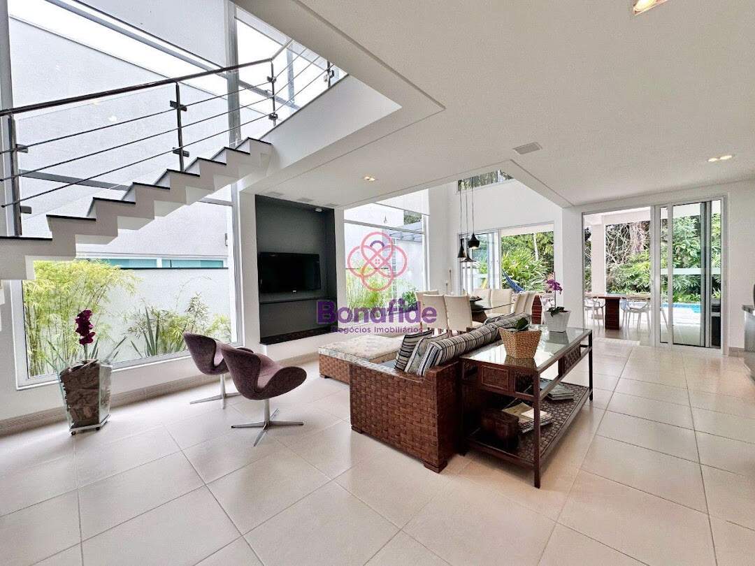 Casa à venda no Riviera de São Lourenço: 