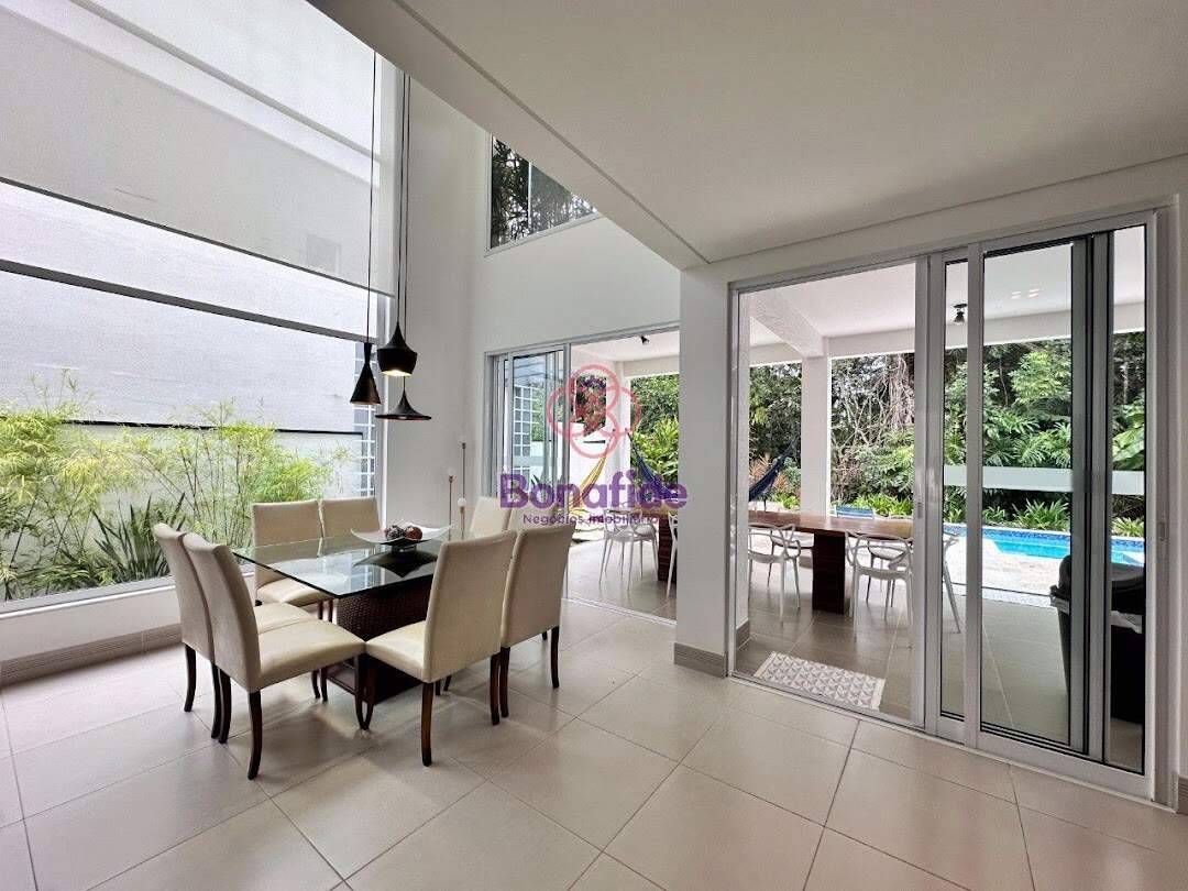 Casa à venda no Riviera de São Lourenço: 