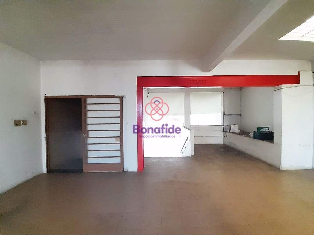 Salão à venda no Centro: 