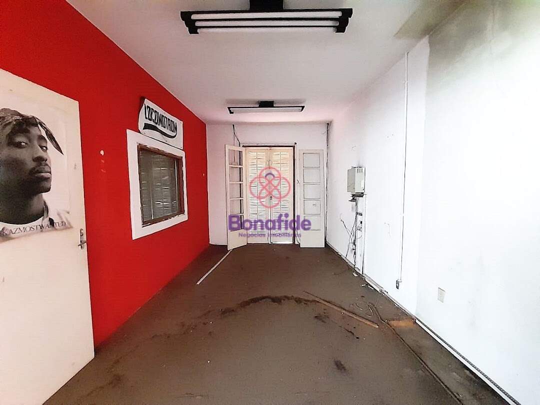 Salão à venda no Centro: 