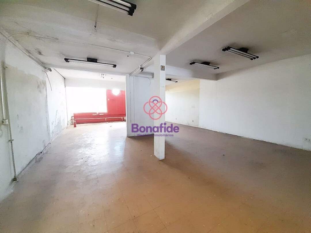 Salão à venda no Centro: 