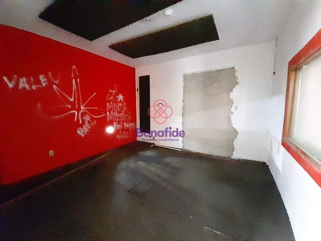 Salão à venda no Centro: 