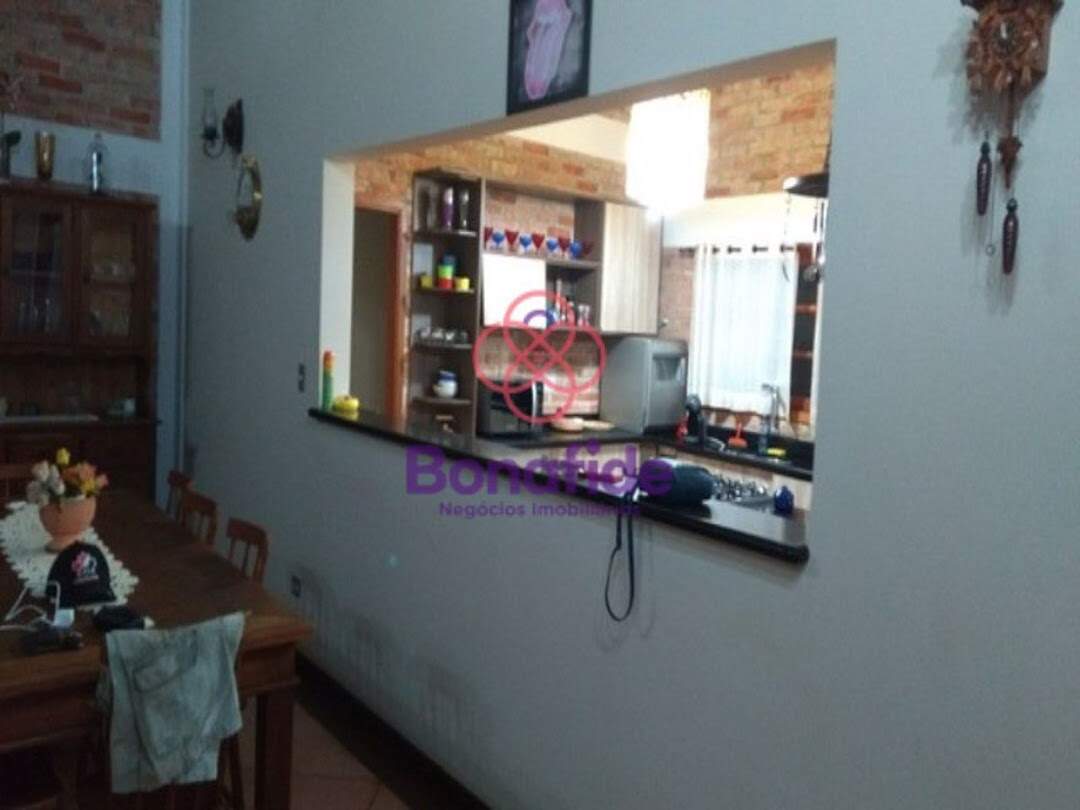 Casa à venda no Dos Medeiros: 