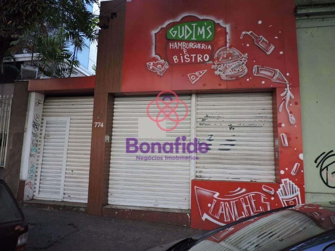 Casa à venda no Centro: 