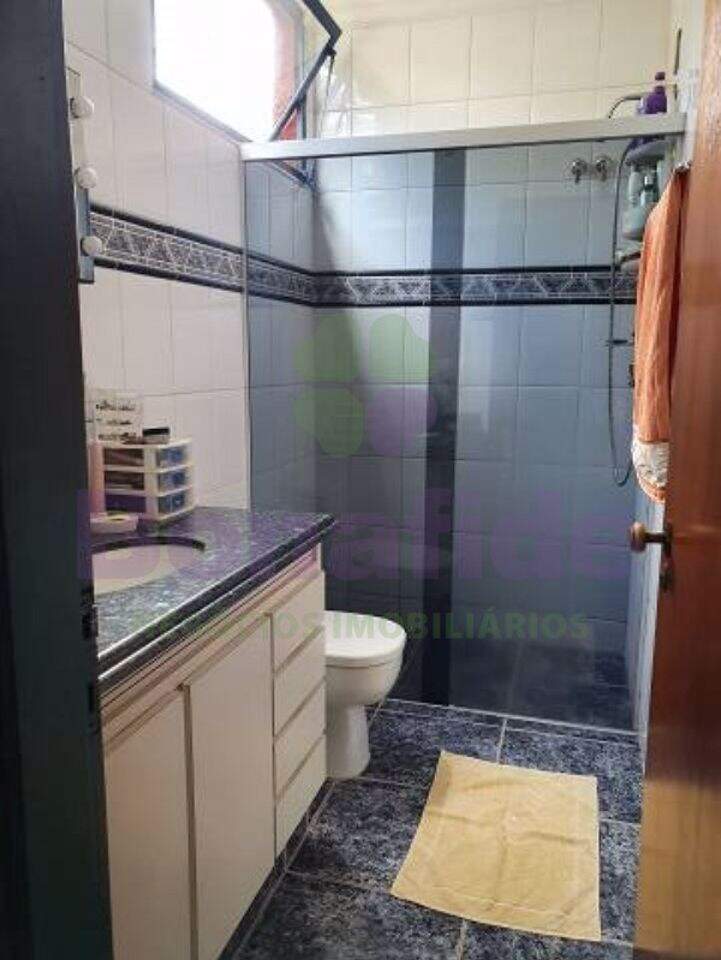 Casa à venda no Jardim das Samambaias: 