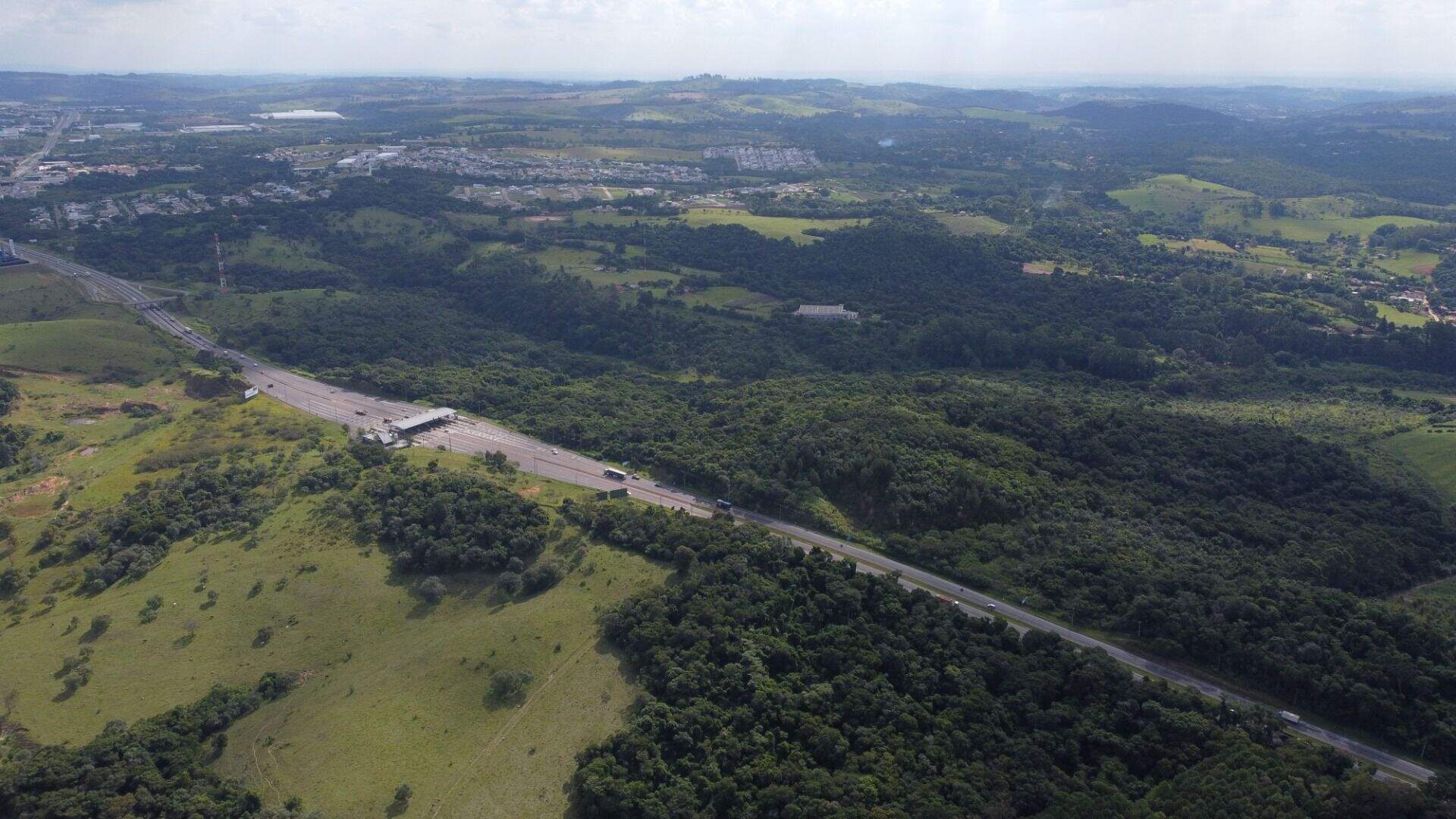 Área à venda no Medeiros: 