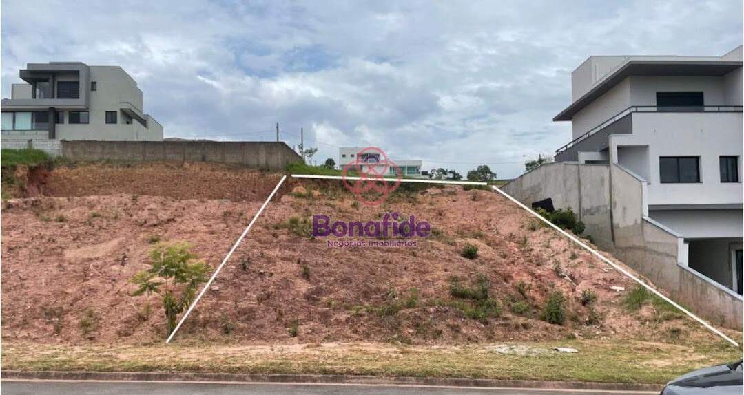 Terreno à venda no Cambarah: 