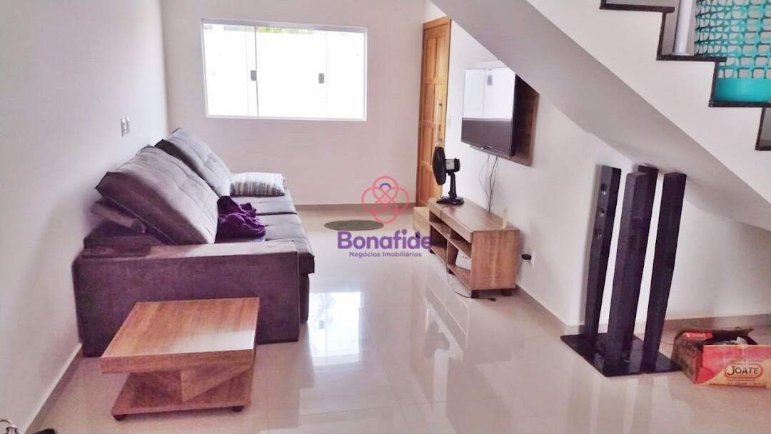 Casa à venda no Engordadouro: 