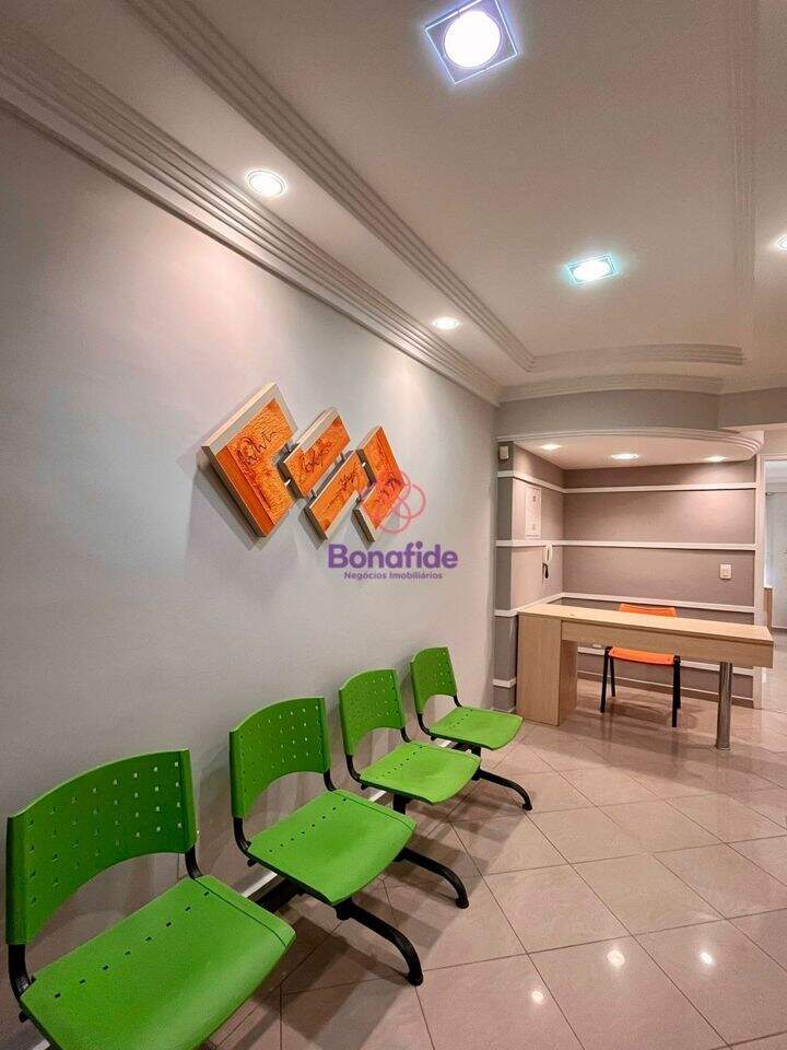 Sala à venda no Vila Boaventura: 