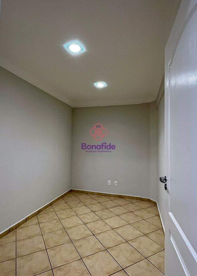 Sala à venda no Vila Boaventura: 