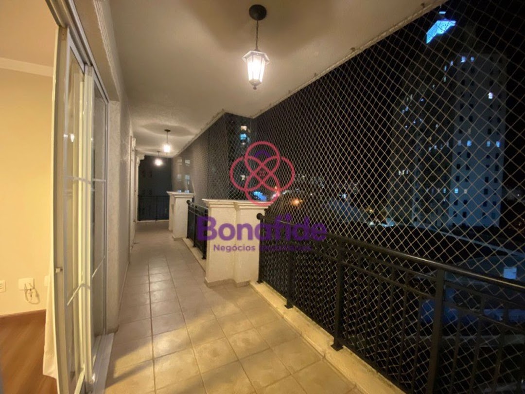 Apartamento à venda no Parque do Colégio: 