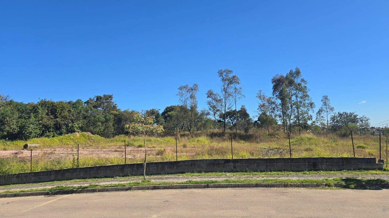 Terreno à venda no Cidade Nova: 