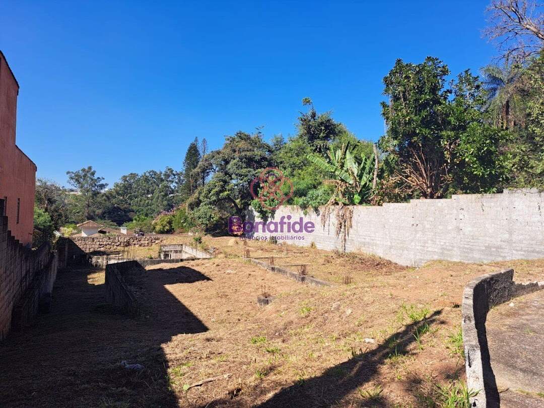 Terreno à venda no Jardim Novo Mundo: 