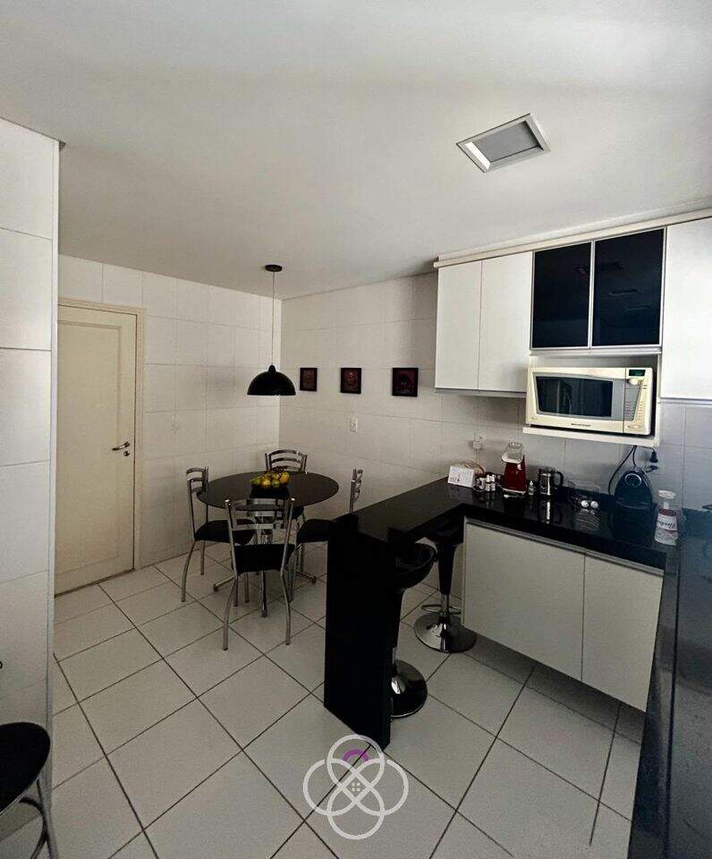 Apartamento à venda no Parque do Colégio: 