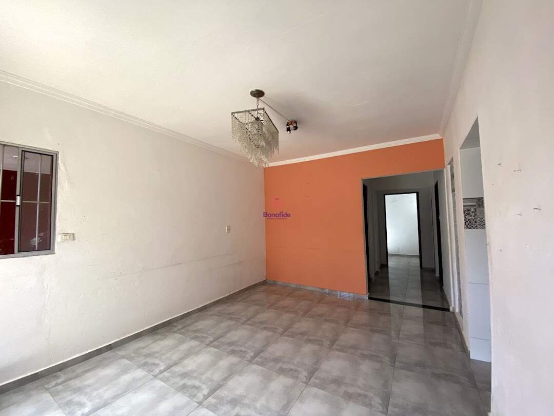 Casa à venda no Jardim Martins: 