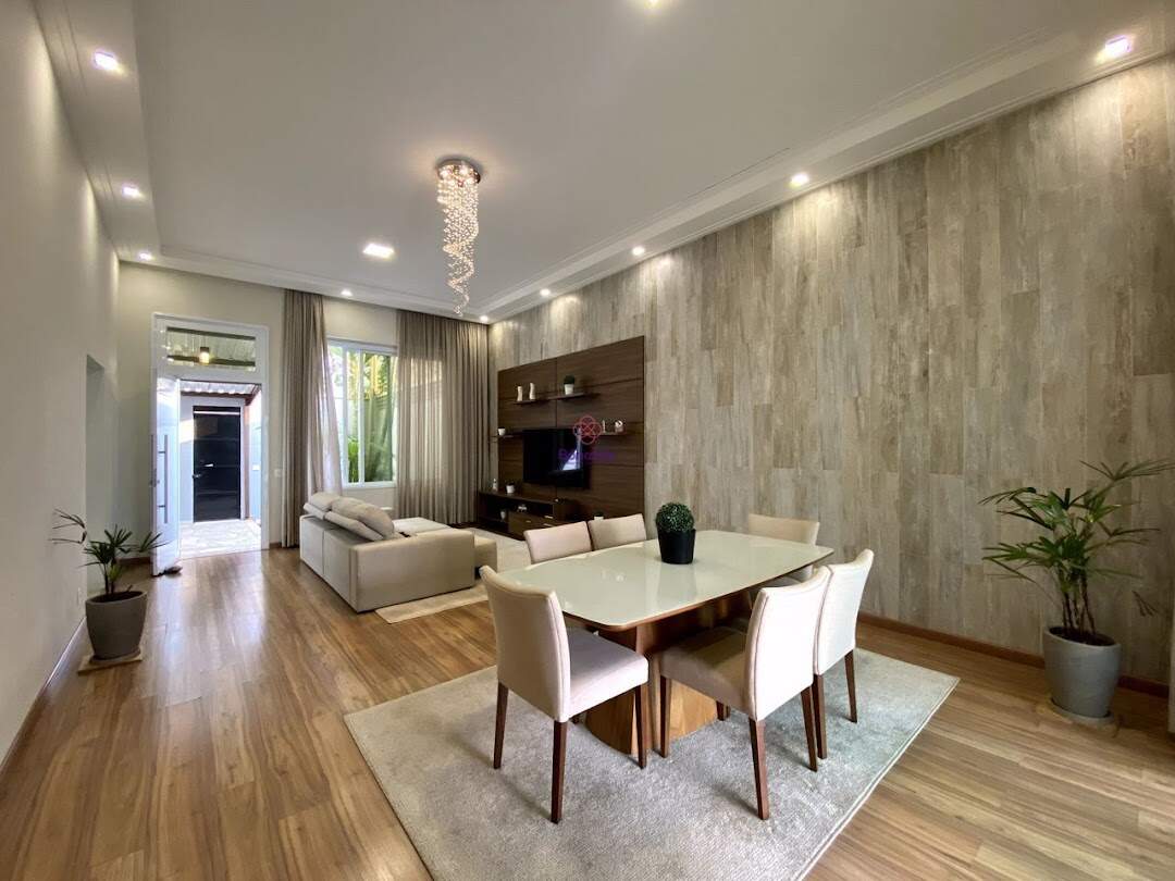 Casa à venda no Jardim Novo Mundo: 