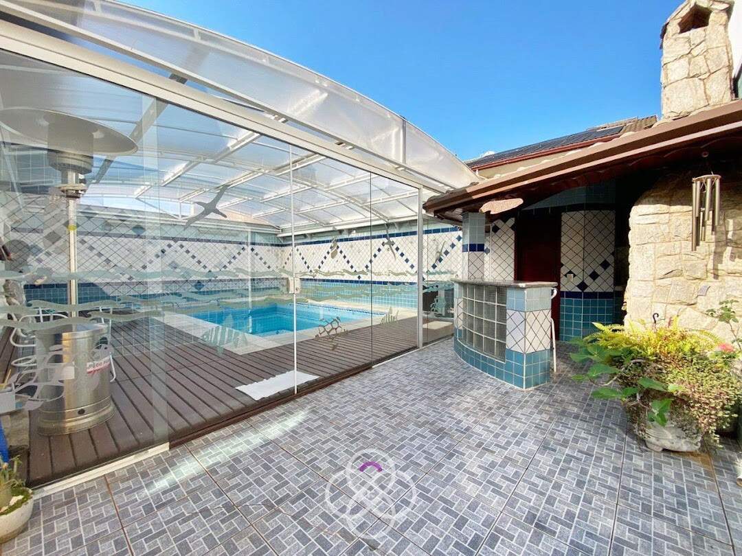 Casa à venda no Jardim Santa Teresa: 