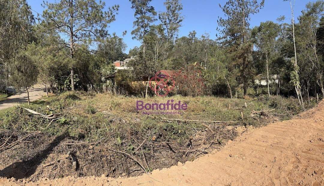 Terreno à venda no Loteamento Capital Ville: 