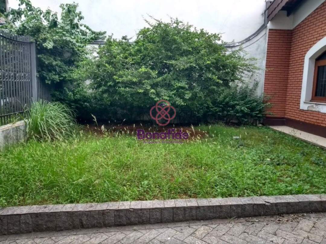 Casa à venda no Jardim Messina: 