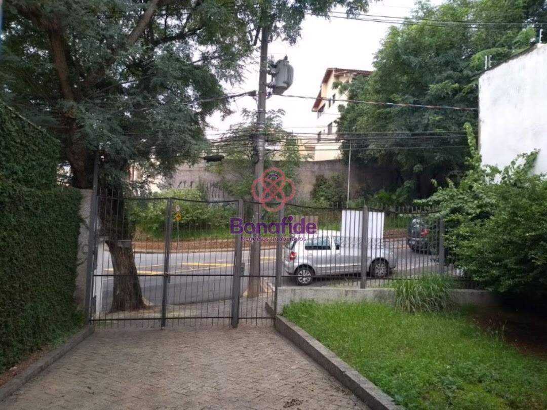 Casa à venda no Jardim Messina: 