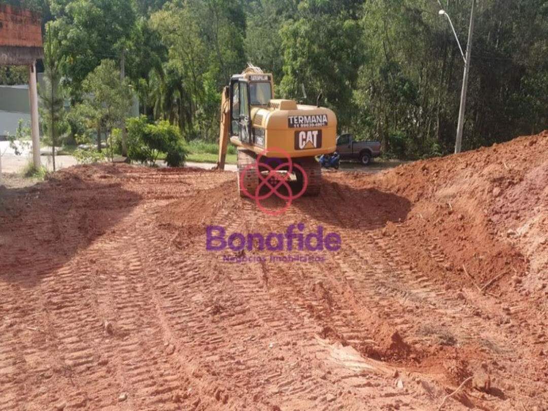 Terreno à venda no Loteamento Capital Ville: 