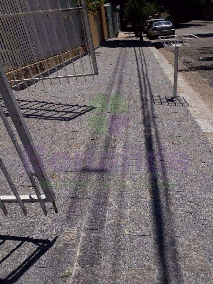 Casa à venda no Jardim da Serra: 